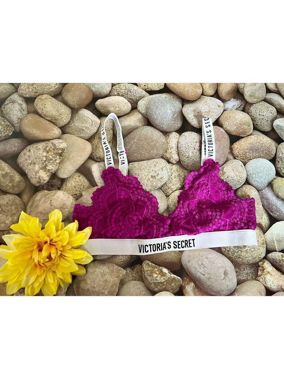 VICTORIA’S SECRET STUNNING BRA-SMALL